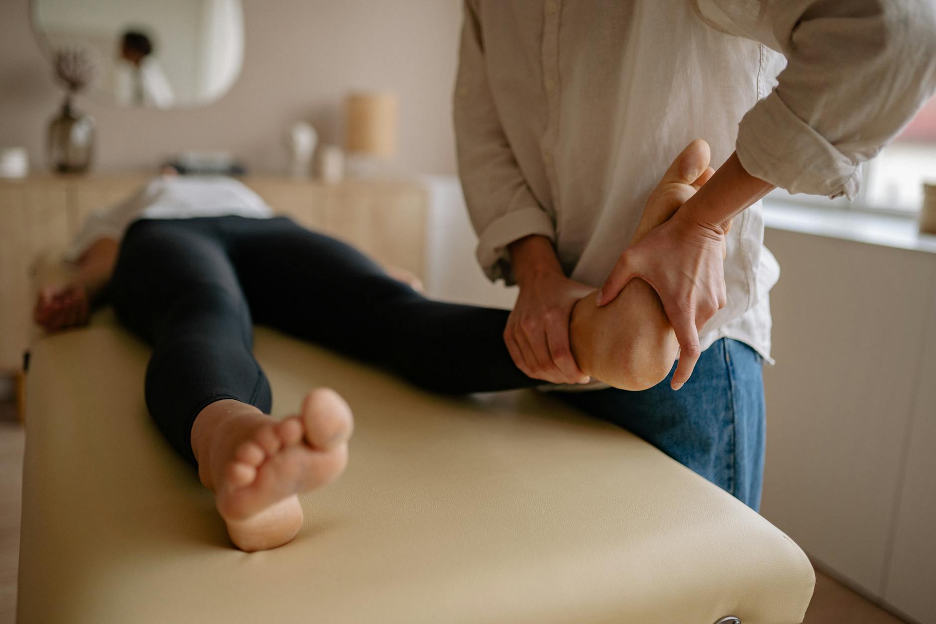 Sciatica rehabilitation therapy