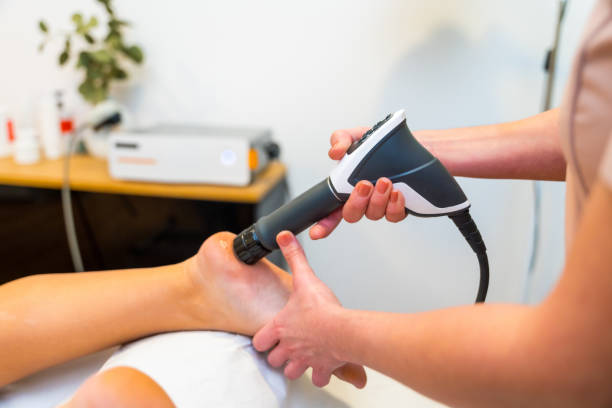 Shockwave therapy device